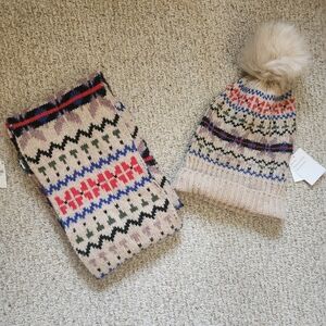 Old Navy Multicolor Knit Hat and Scarf Set